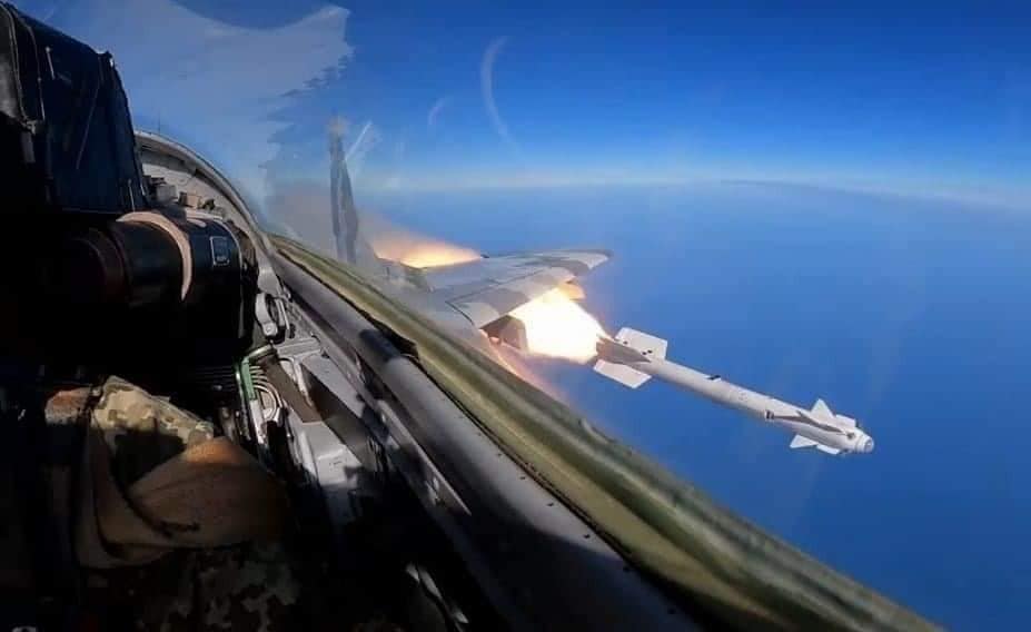 ЗСУ збили ворожий Су-25 і три безпілотники. Генштаб