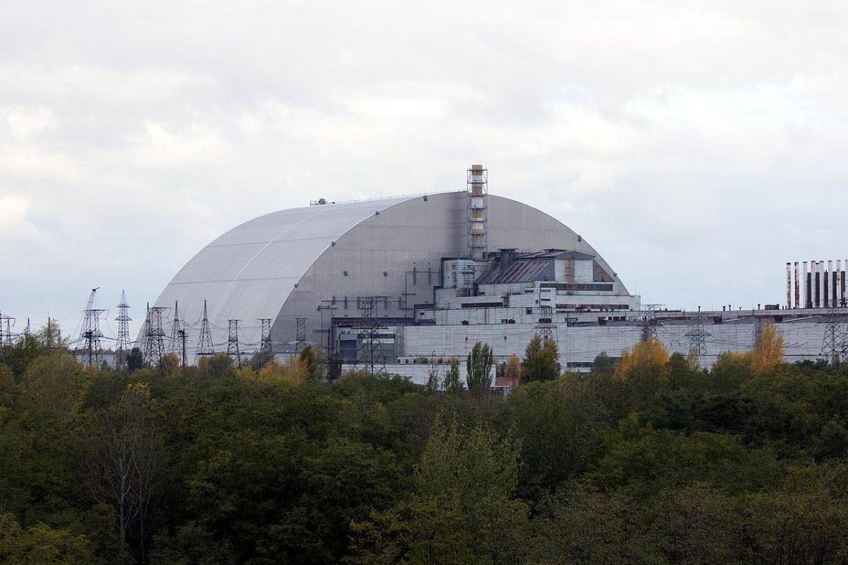 Російські загарбники пошкодили відремонтовану вчора лінію до ЧАЕС