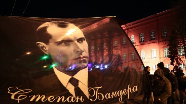 «Батько наш Бандера». Модний флешмоб чи ідея, час якої настав