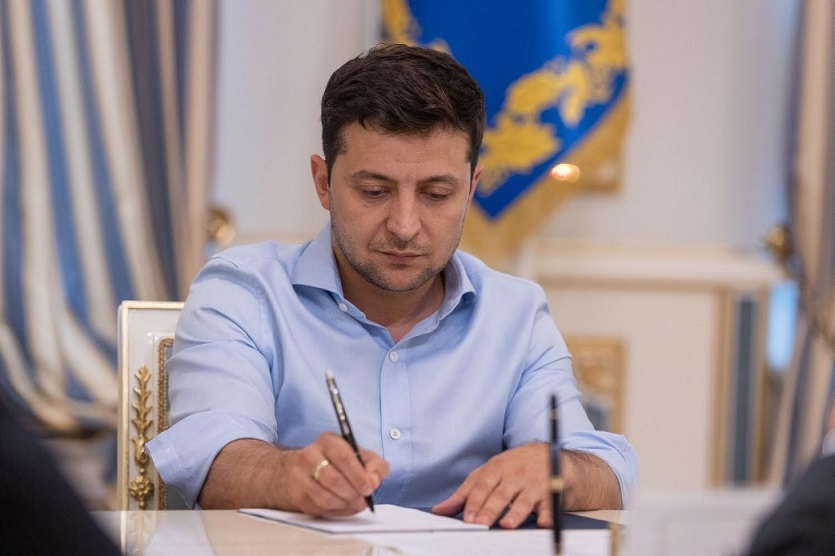 Зеленський підписав Указ про зміни даних п’яти підсанкційних осіб