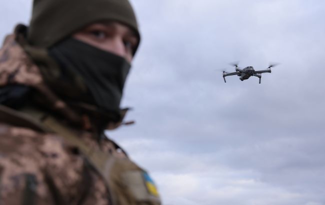 Стійкі до ворожих глушилок: Чехія передала Україні сотні дронів зі штучним інтелектом