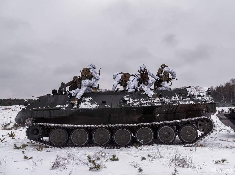 Вранці ворог атакував Харківщину чотирма ракетами С300/400. Генштаб