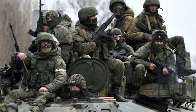 Росіяни прагнуть оточити Авдіївку, лінія фронту рухається в обидві сторони, – Сили оборони
