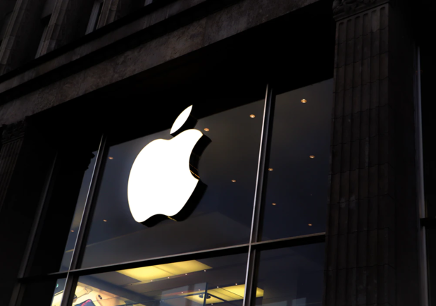 Посольство України у США звернеться до Apple через карту  з "російським" Кримом