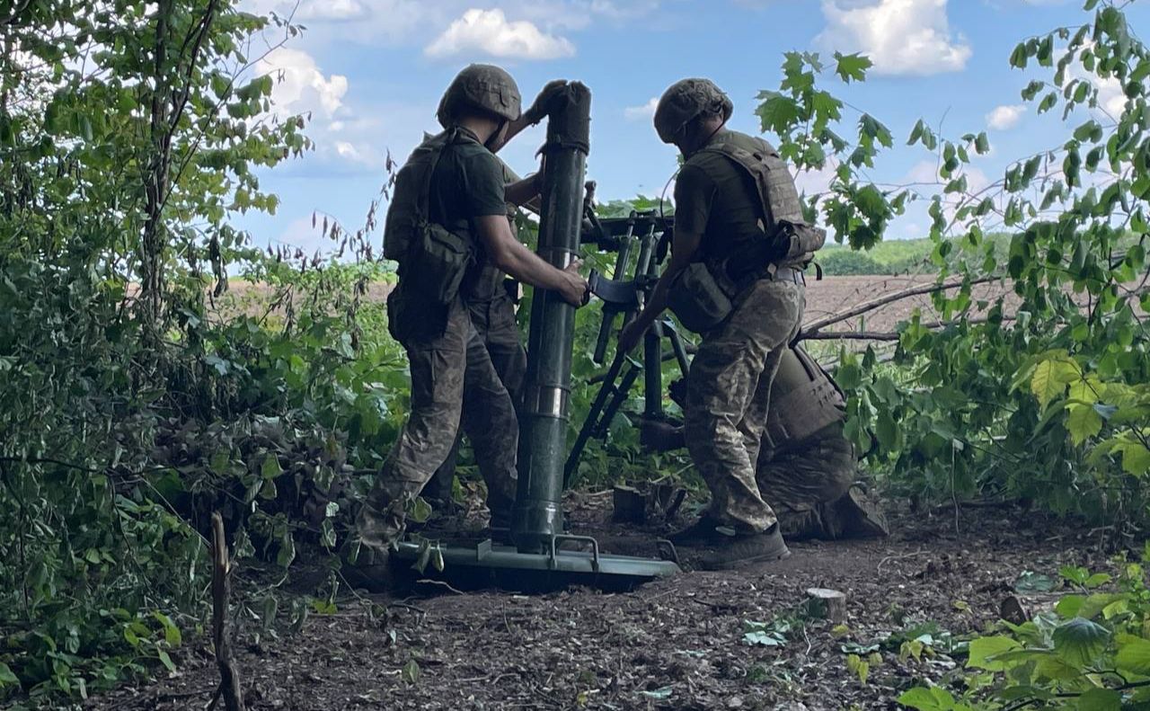 Сили оборони знешкодили ще тисячу окупантів і чотири літаки РФ, - Генштаб