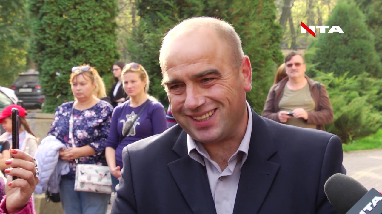 Управління залізниці пікетували юні танцюристи з батьками