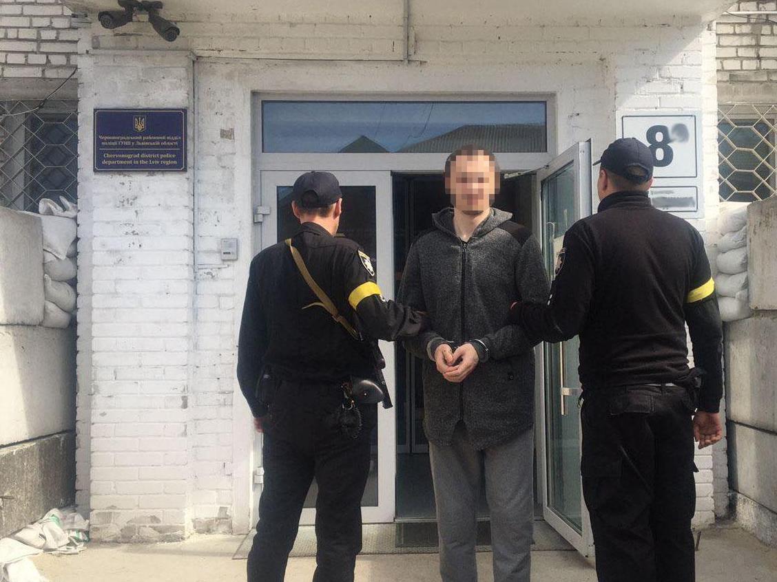 У Червонограді 27-річний онук зарізав бабусю