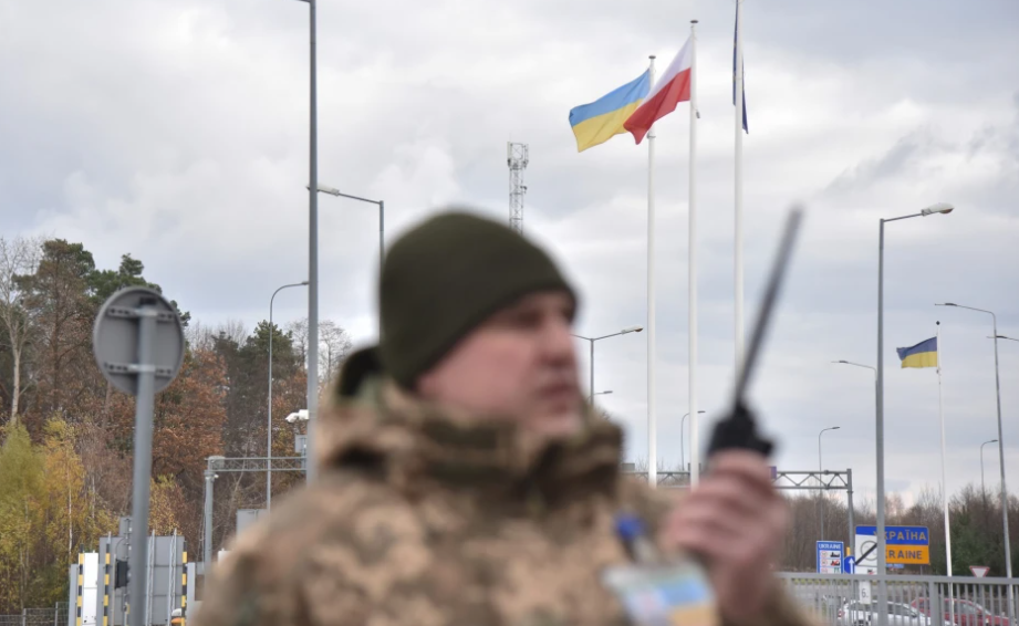 На Львівщині прикордонники затримали волинянку, яка була в розшуку за хабар