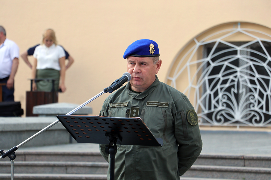 Військові експерти не вірять в успішний наземний наступ на Україну