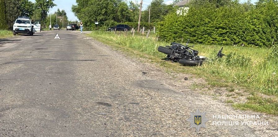 Кривава неділя: на Львівщині в один день розбилися два мотоциклісти (фото)