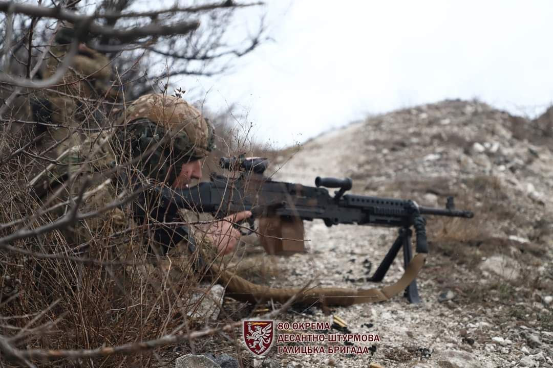 Росіяни втратили ще понад тисячу вояк, пів сотні "броні" і три літаки