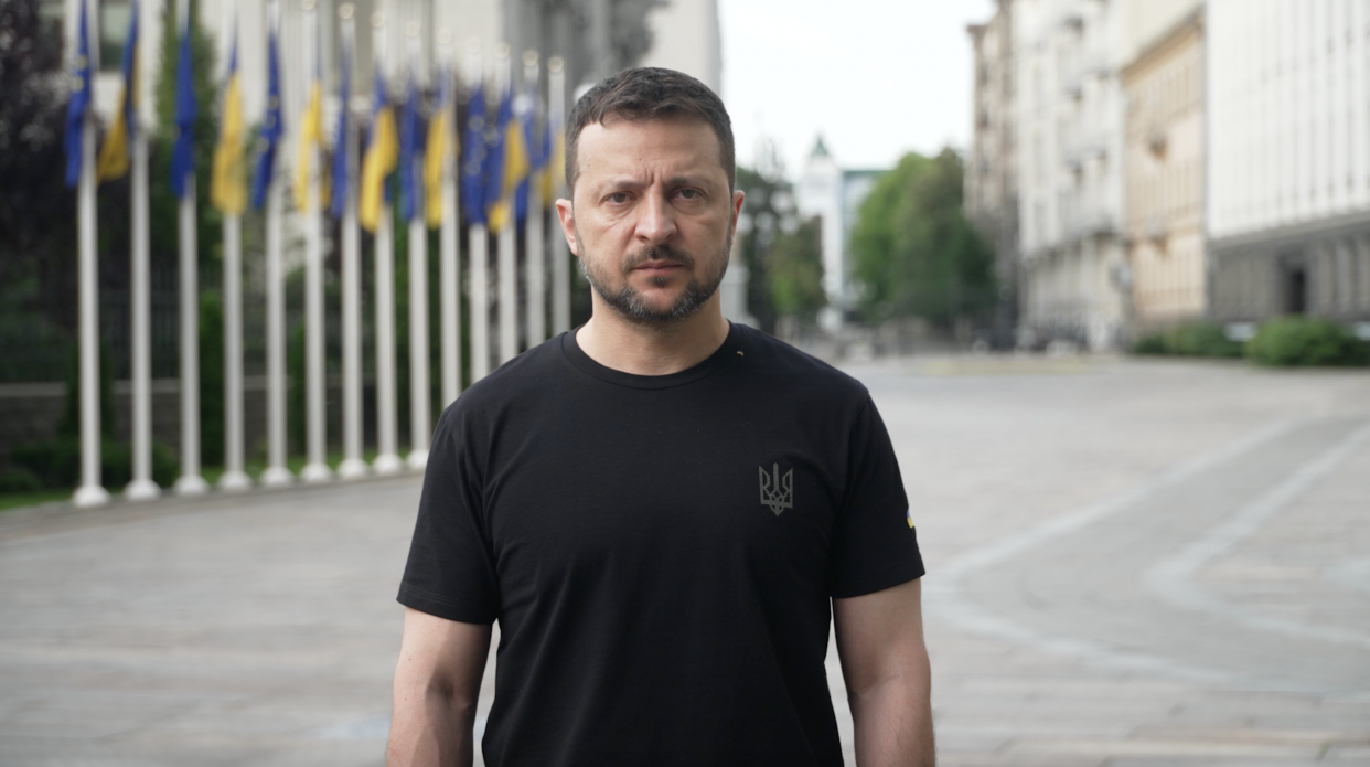 Пакети військової допомоги від партнерів необхідні на полі бою без затримок, – Зеленський