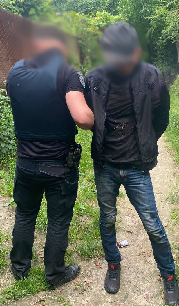Зарізав у лісі. У Львові судитимуть чоловіка, який жорстоко вбив свою співмешканку