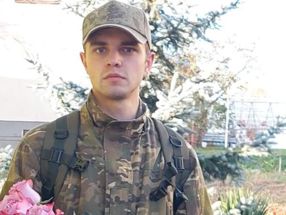 У воєнному госпіталі від важких поранень помер 26-річний захисник з Львівщини