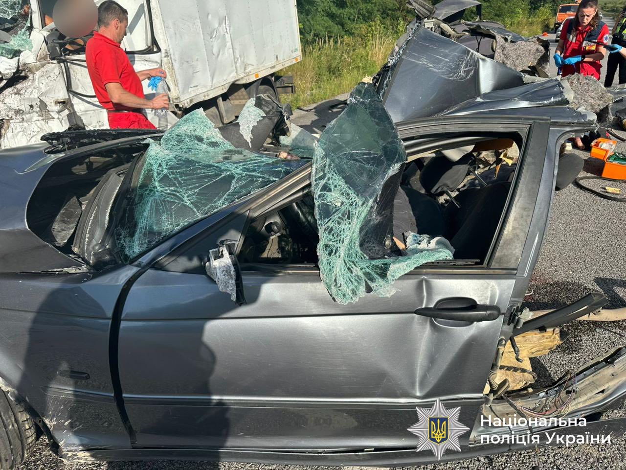 Моторошна автотроща на Вінниччині забрала життя двох молодих людей (ФОТО)