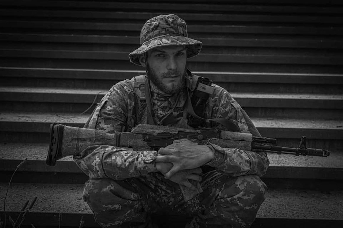 Мати втратила обох синів: у бою за Україну загинув Василь Ратушний – брат відомого активіста Романа Ратушного (фото)