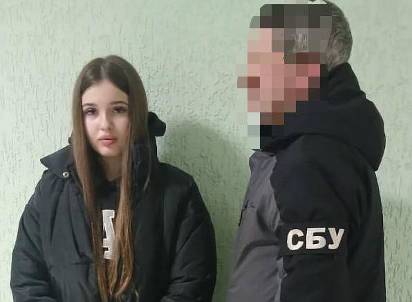 Назвала Україну "дном": 15-річна блогерка з Полтавщини обурила мережу проросійськими заявами (відео)