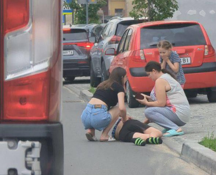 У Львові на пішохідному переході дитина потрапила під колеса авто