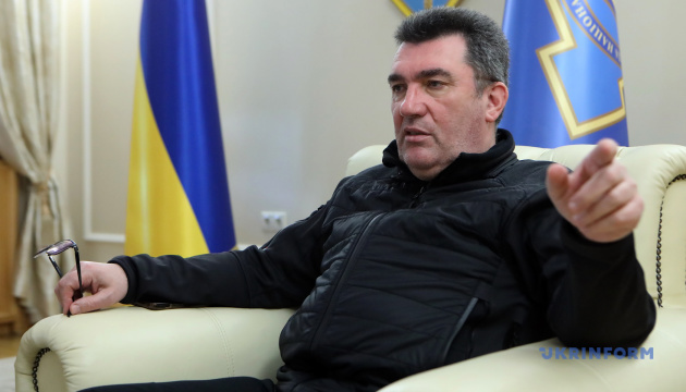 «Параноїдальна маячня». Данілов прокоментував вихід Росії із «зернової угоди»