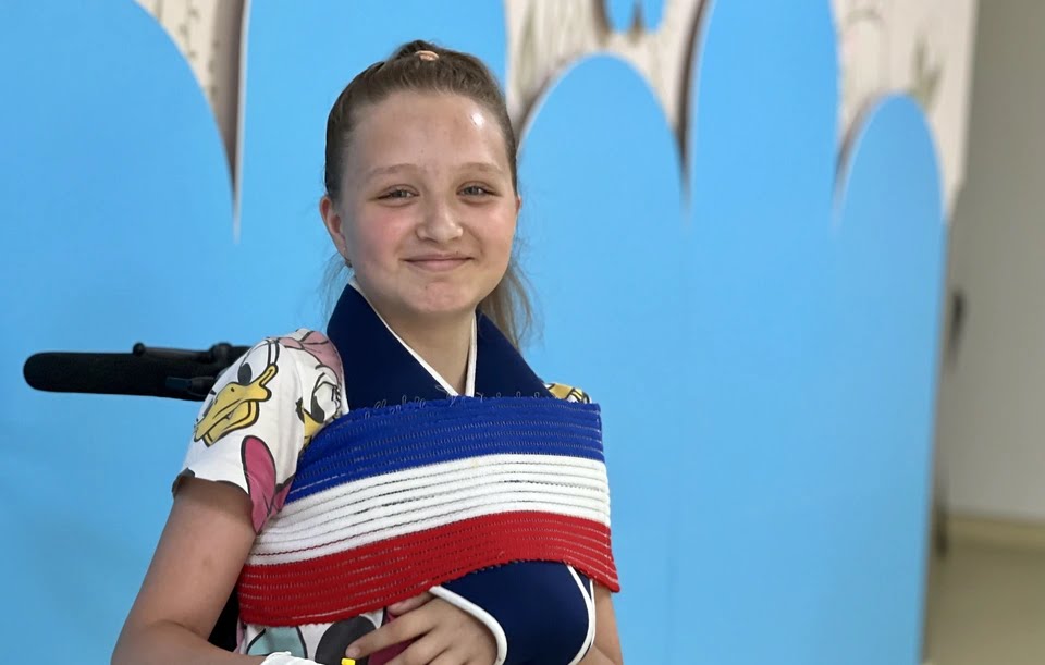 У Львові дитина важко травмувалася, катаючись на гойдалці