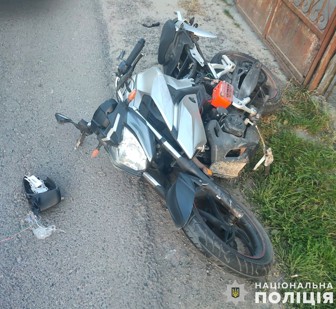 ДТП на Львівщині: 46-річний мотоцикліст опинився у реанімації