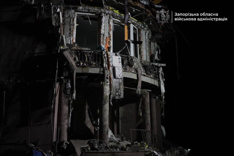 Вночі майже два десятки "шахедів" вдарили по Запоріжжю: фото наслідків вибухів