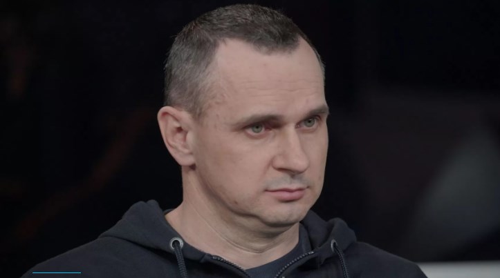 Сенцов попросив вибачення за сестру, яка облаяла Україну
